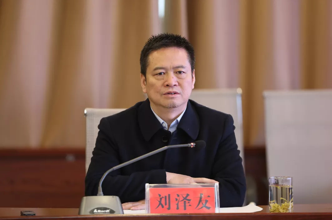 刘泽友:深入衡山县督导村(社区"两委"换届选举工作