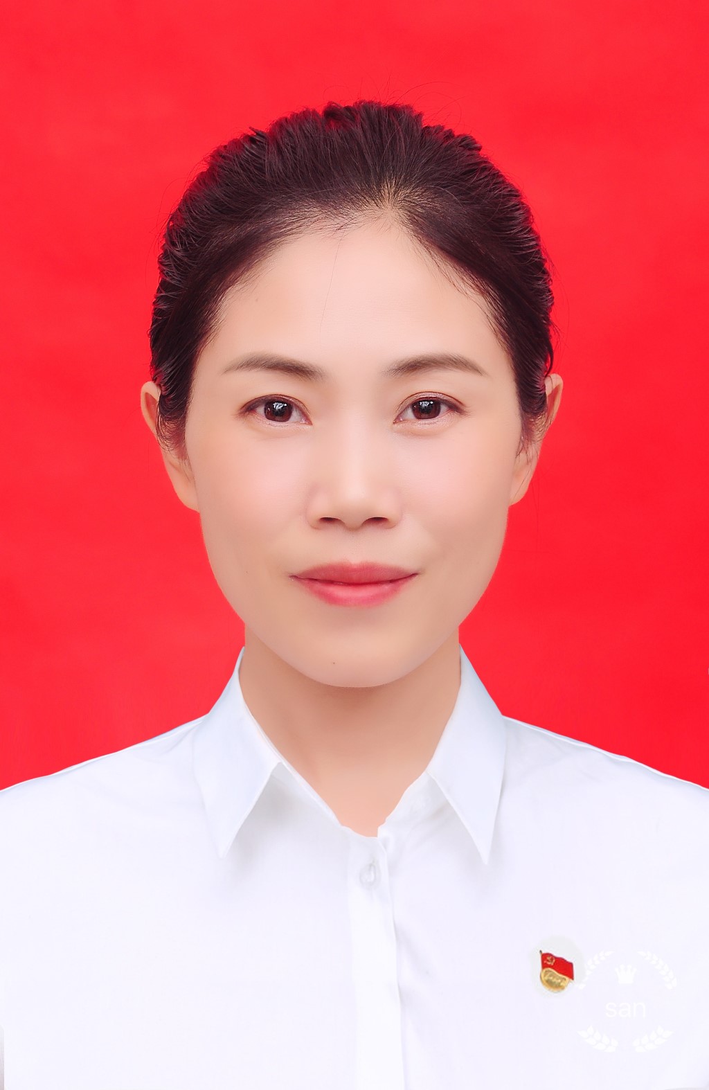 张延红女同志简历